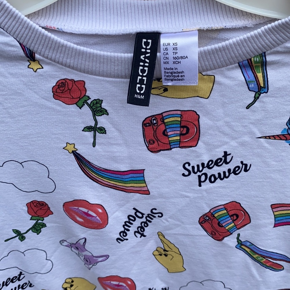Divided H&M Unicorn Sweet Power Sweatshirt - Picture 4 of 5